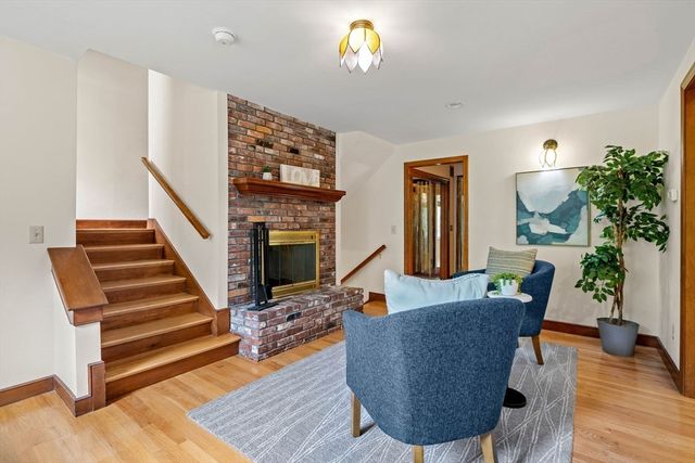 29 Pine Ridge Rd, Stow, MA 01775