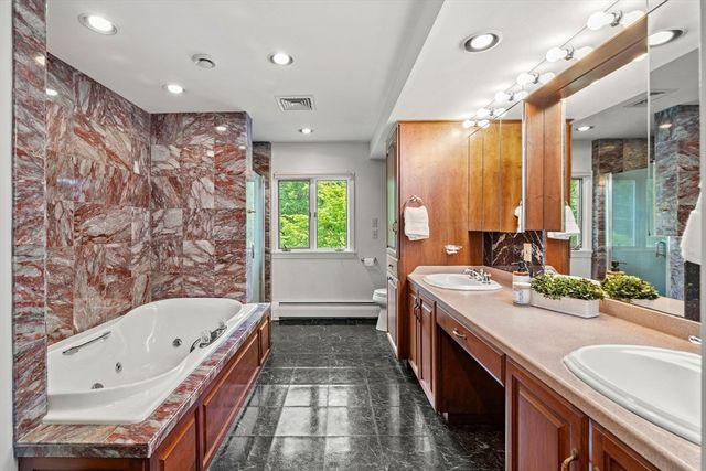 29 Pine Ridge Rd, Stow, MA 01775