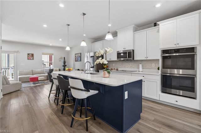 1715 Ark Royal RD, Chesapeake, VA 23323