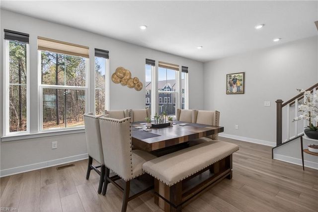 1715 Ark Royal RD, Chesapeake, VA 23323