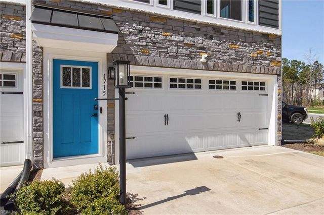 1715 Ark Royal RD, Chesapeake, VA 23323