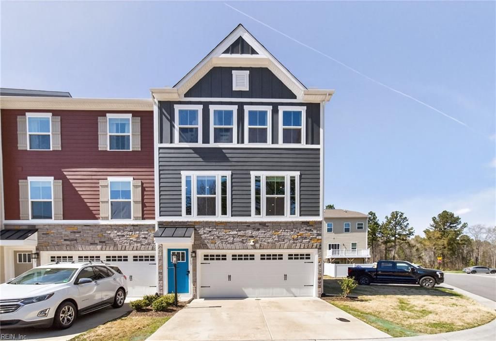 1715 Ark Royal RD, Chesapeake, VA 23323