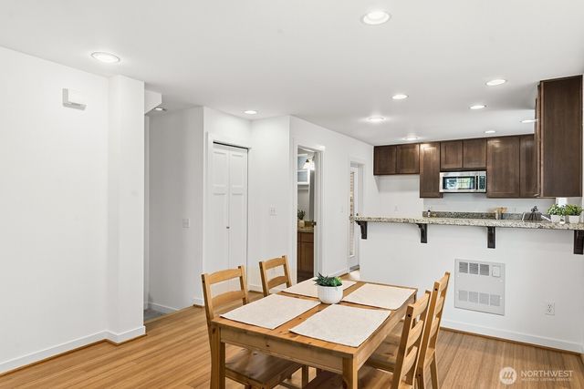 931 A N 97th Street, Seattle, WA 98103