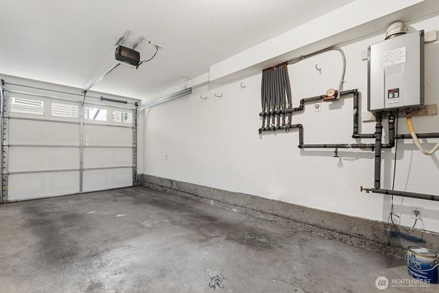 931 A N 97th Street, Seattle, WA 98103