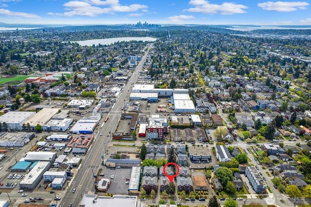 931 A N 97th Street, Seattle, WA 98103