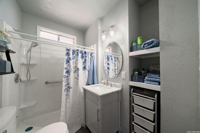 318 Pruitt Ave, San Antonio, TX 78204