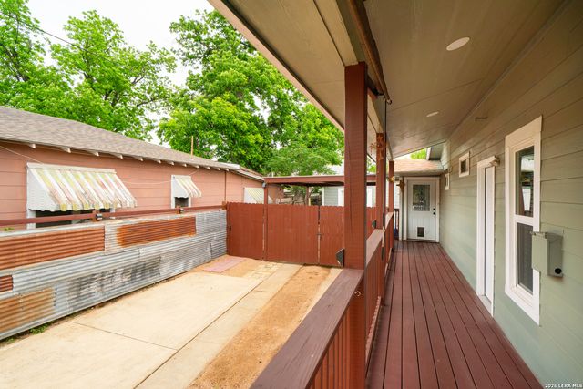 318 Pruitt Ave, San Antonio, TX 78204