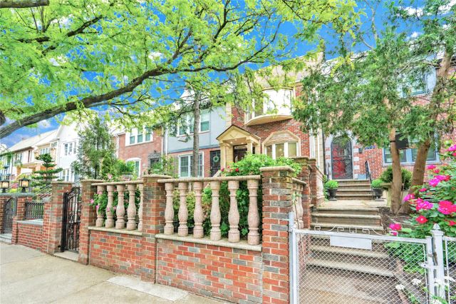 2143 46th Street, Astoria, NY 11105