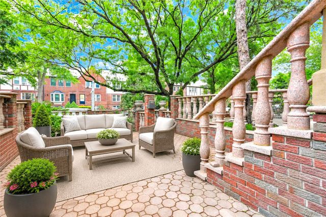 2143 46th Street, Astoria, NY 11105