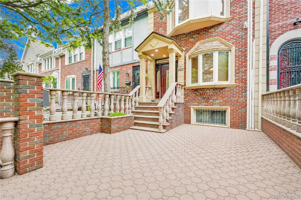 2143 46th Street, Astoria, NY 11105