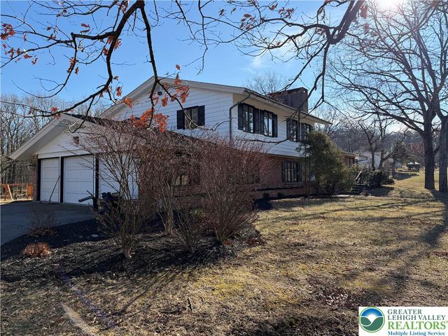 123 Eisenhower Boulevard, Roseto Boro, PA 18013