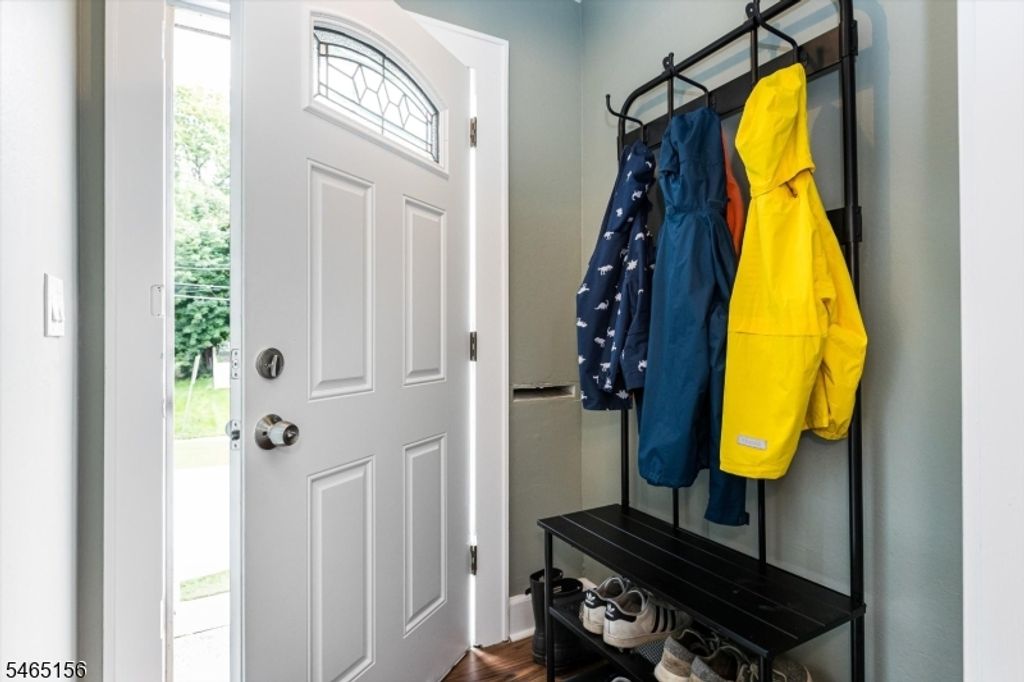 25 Davey St, Bloomfield Twp., NJ 07003 — photo 3