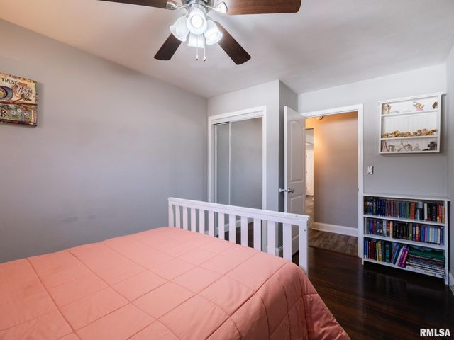 526 N LAKESHORE Drive, Hanna City, IL 61536