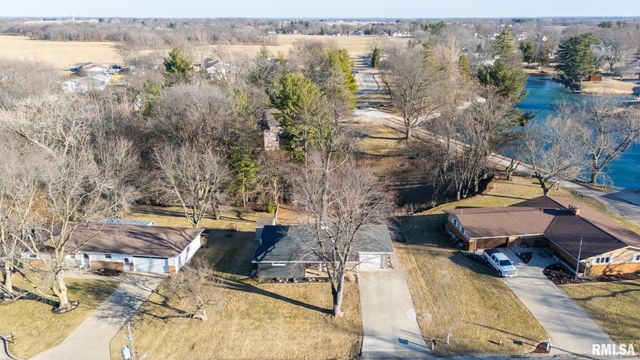 526 N LAKESHORE Drive, Hanna City, IL 61536