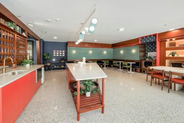 1701 Simond Ave 615, Austin, TX 78723