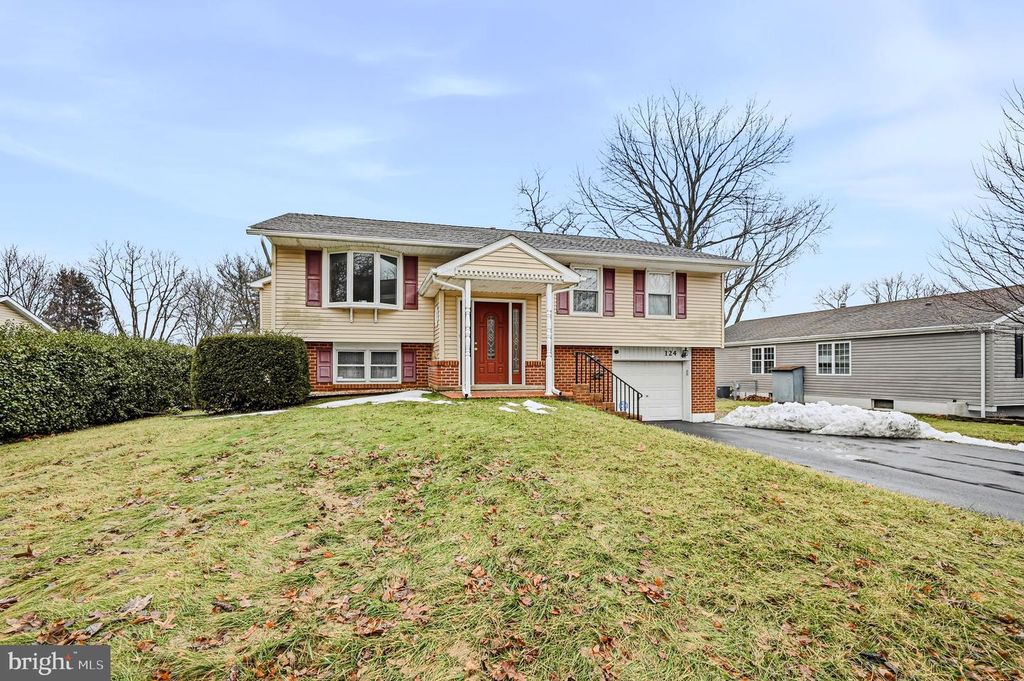 124 GARWOOD DR, Bear, DE 19701