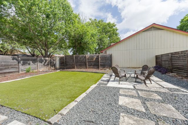 12800 Meehan DR, Austin, TX 78727