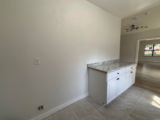 202 Adams St, Lonoke, AR 72086