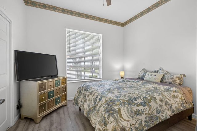 8281 Heritage Club Dr Drive, West Palm Beach, FL 33412