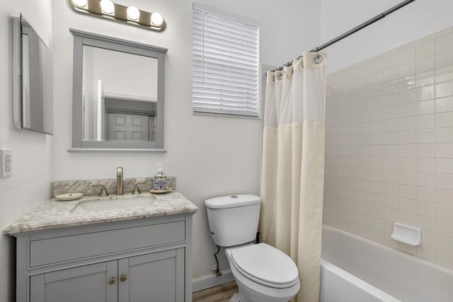 8281 Heritage Club Dr Drive, West Palm Beach, FL 33412