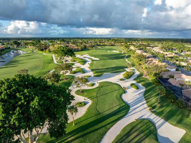 8281 Heritage Club Dr Drive, West Palm Beach, FL 33412