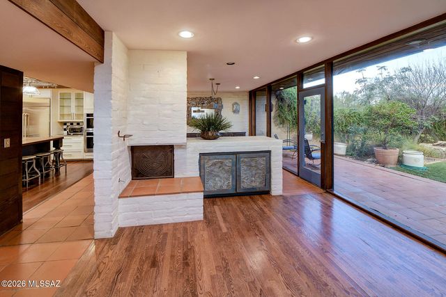 6060 N Mina Vista, Tucson, AZ 85718