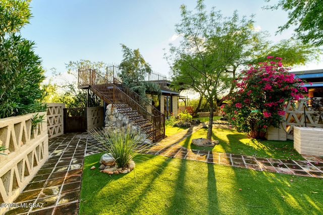 6060 N Mina Vista, Tucson, AZ 85718