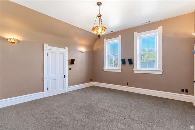 42 W CENTER ST, Kaysville, UT 84037