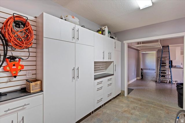 42 W CENTER ST, Kaysville, UT 84037