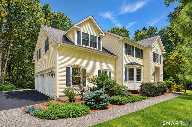 30 Country Way, Bethel, CT 06801