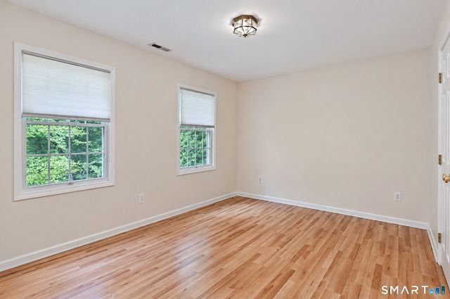 30 Country Way, Bethel, CT 06801