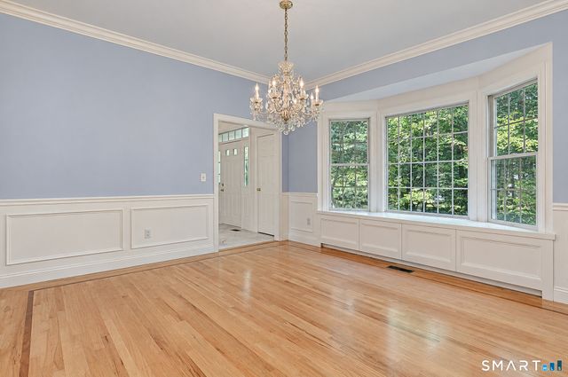 30 Country Way, Bethel, CT 06801