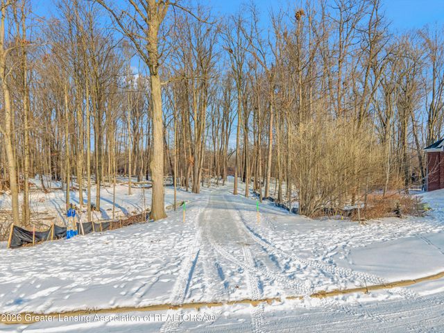 3729 Crane Circle, Okemos, MI 48864