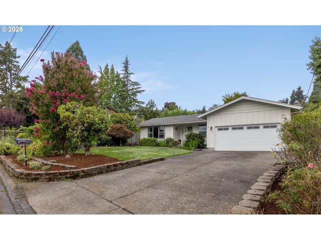1910 HAWKINS Ln, Eugene, OR 97405