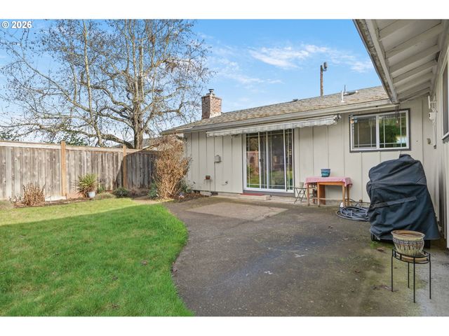 1910 HAWKINS Ln, Eugene, OR 97405
