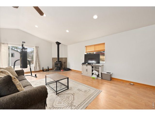 842 Unger Mountain Rd, Bellvue, CO 80512