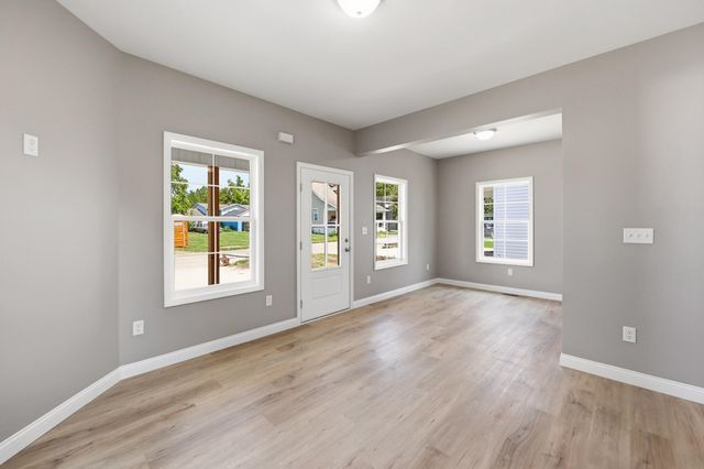 422 Main Avenue, Georgetown, KY 40324
