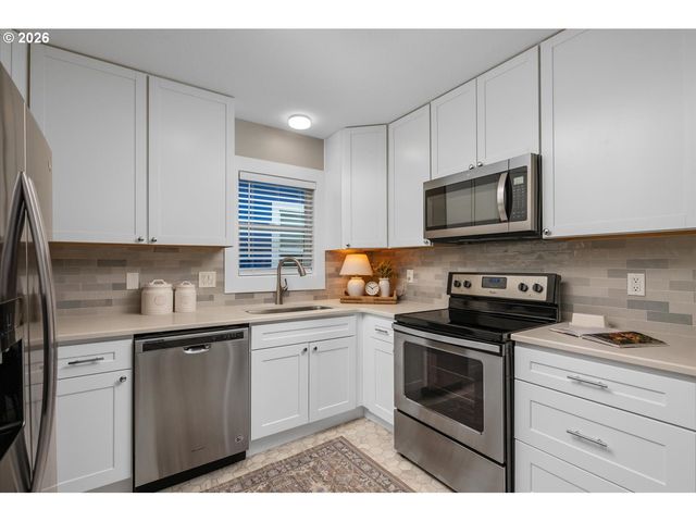 130 Ne MORRIS St, Portland, OR 97212