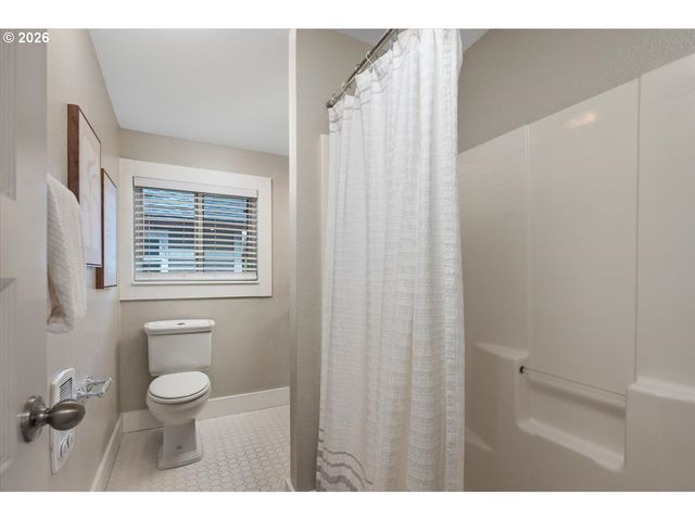 130 Ne MORRIS St, Portland, OR 97212