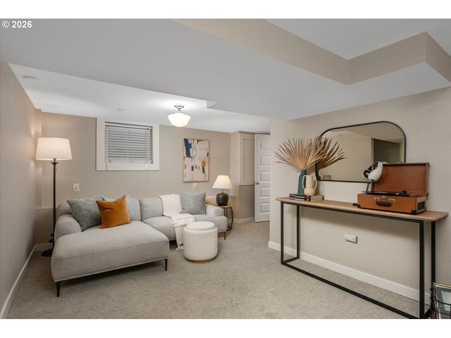 130 Ne MORRIS St, Portland, OR 97212