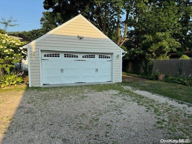 11 Valley Road, Bayville, NY 11709