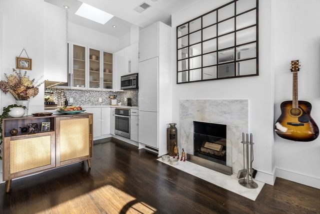 555 Columbus Ave 6, Boston, MA 02118