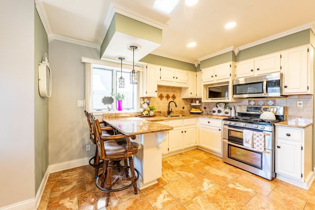 3041 S Kildare Avenue, Chicago, IL 60623