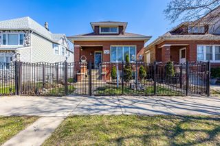 3041 S Kildare Avenue, Chicago, IL 60623