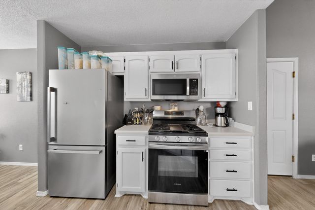 619 Red Bluff Avenue SW, Albuquerque, NM 87105