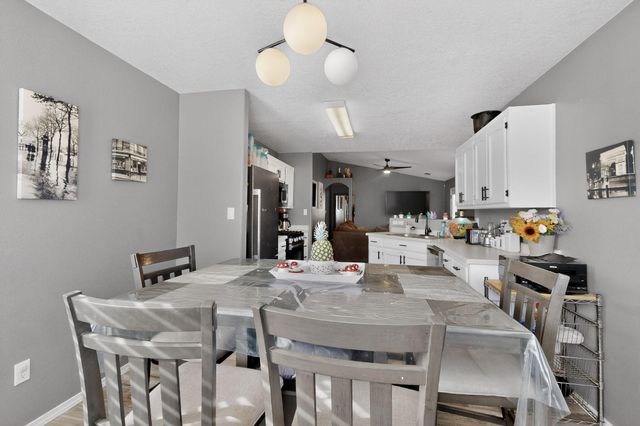 619 Red Bluff Avenue SW, Albuquerque, NM 87105