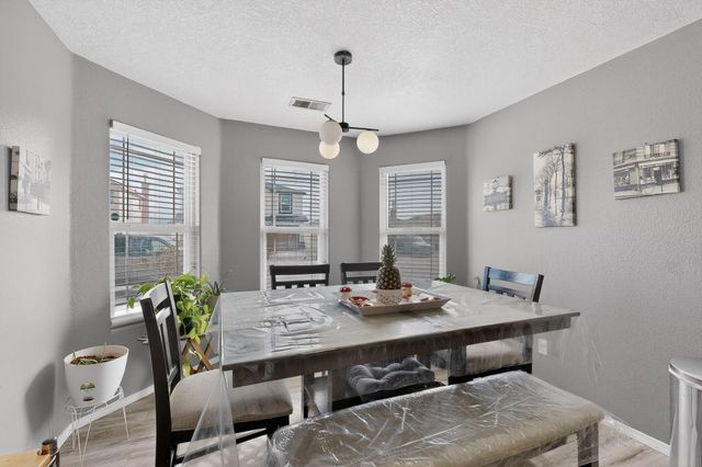 619 Red Bluff Avenue SW, Albuquerque, NM 87105