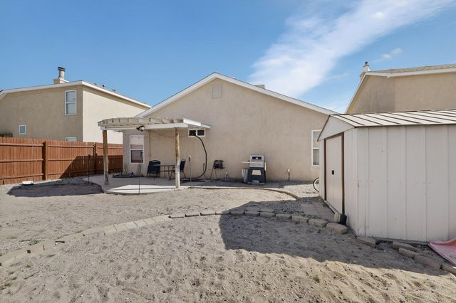 619 Red Bluff Avenue SW, Albuquerque, NM 87105