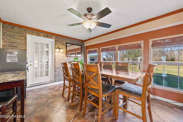 1201 Camp Bon Temps Road, Breaux Bridge, LA 70517