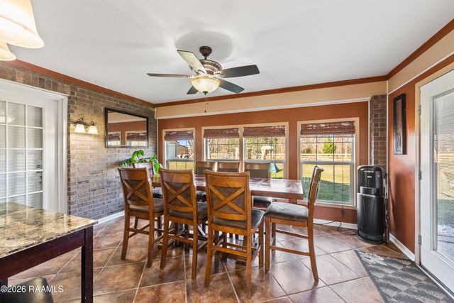 1201 Camp Bon Temps Road, Breaux Bridge, LA 70517